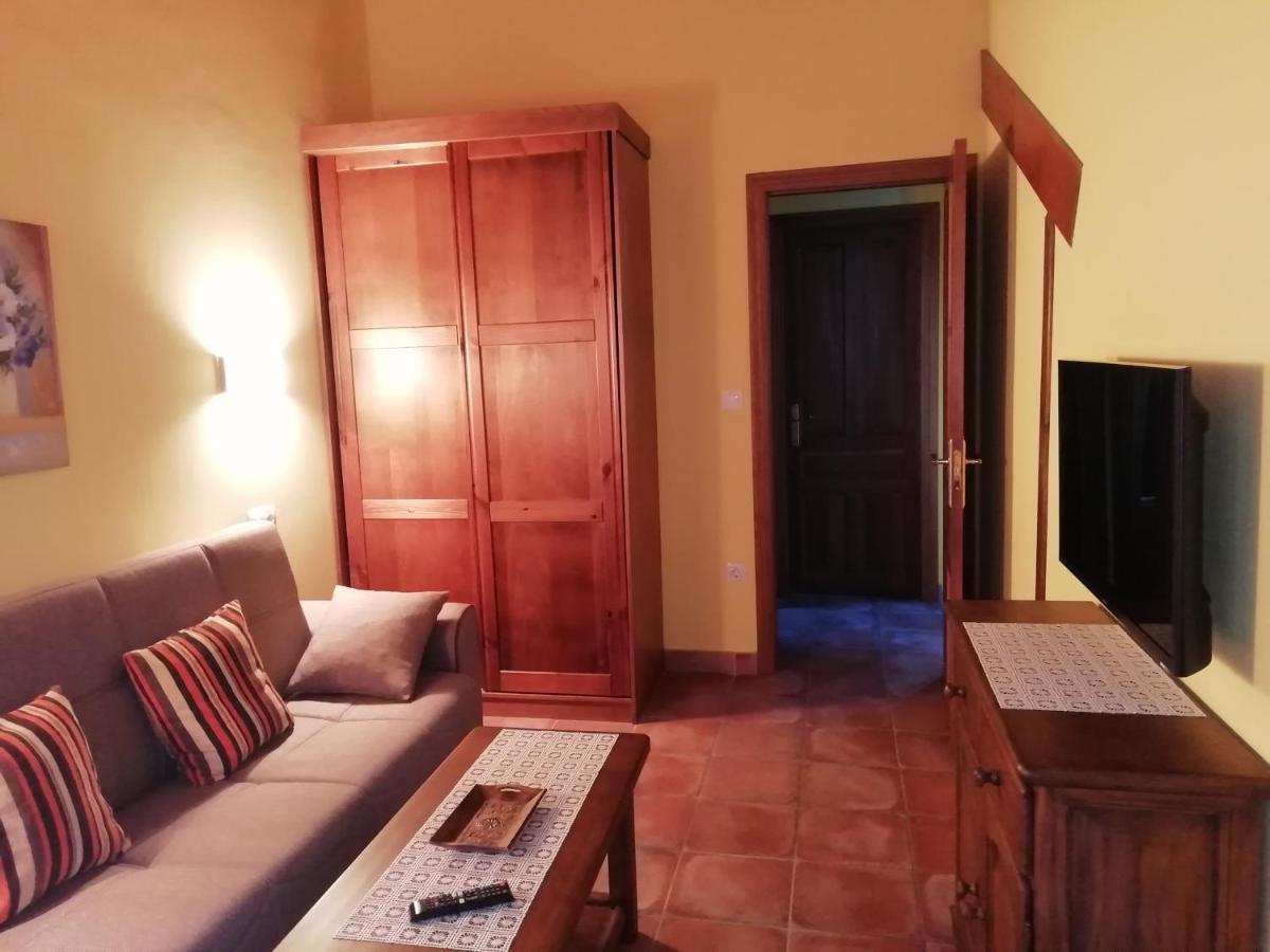 Apartamentos Rurales La Viña Onís Exterior foto