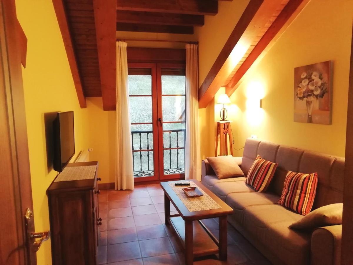 Apartamentos Rurales La Viña Onís Exterior foto