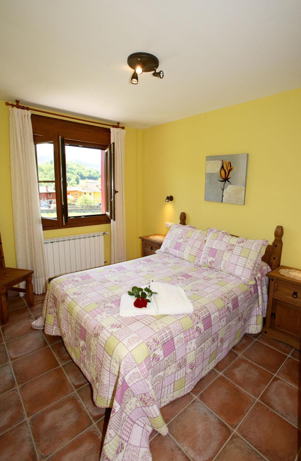 Apartamentos Rurales La Viña Onís Exterior foto