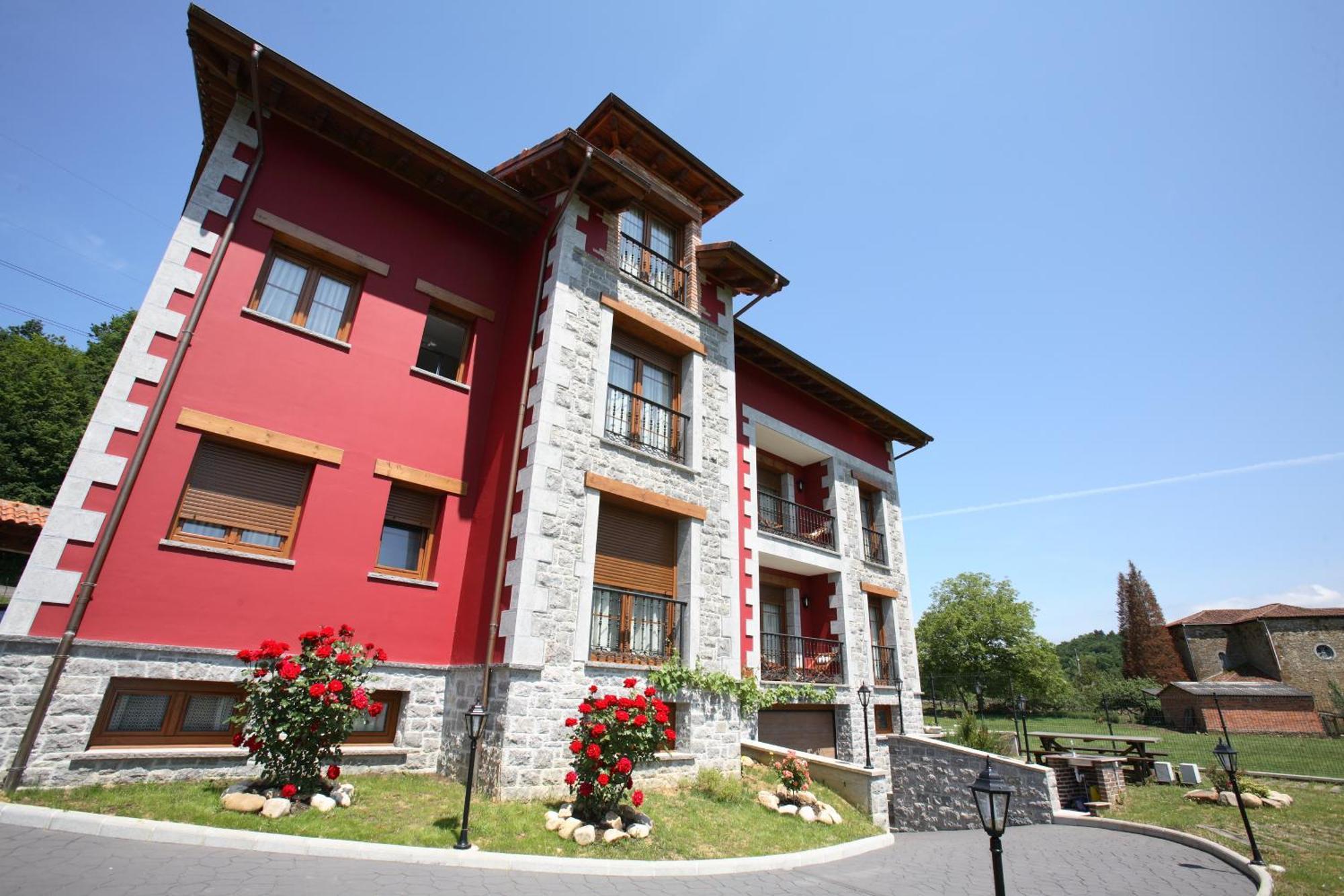 Apartamentos Rurales La Viña Onís Exterior foto